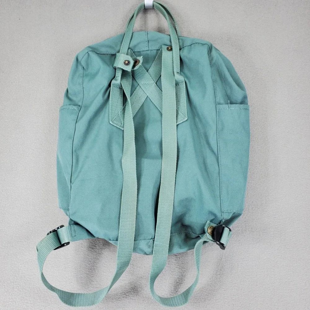 Fjallraven Kanken Classic Backpack Green Water Resistant School Travel Bag